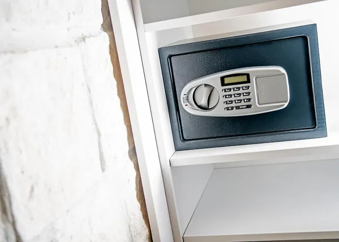 Feel Like An Emperor