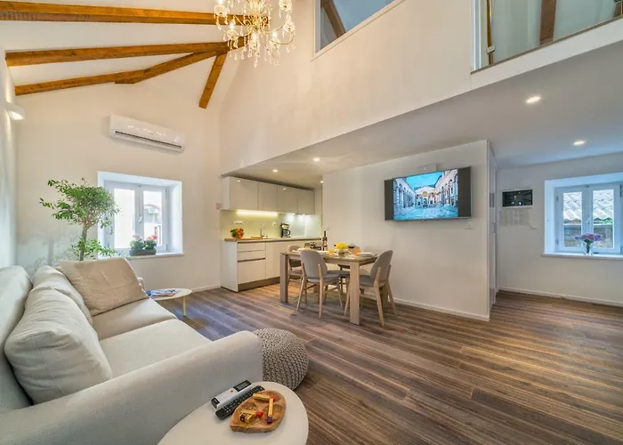 Feel Like An Emperor