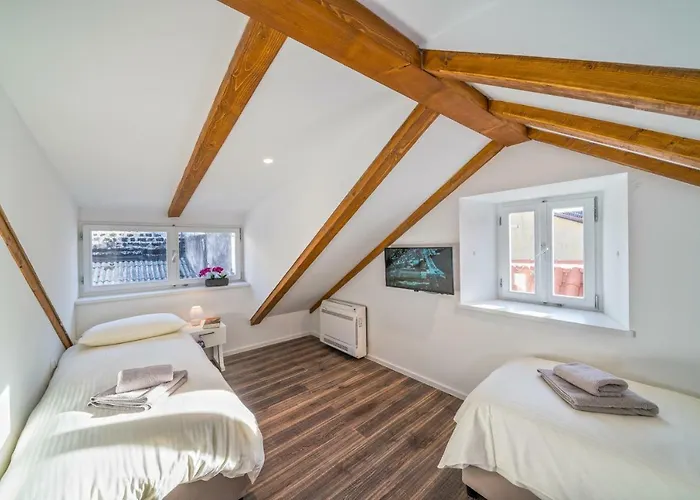 Feel Like An Emperor * Spalato