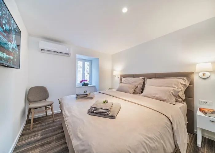 Feel Like An Emperor Spalato