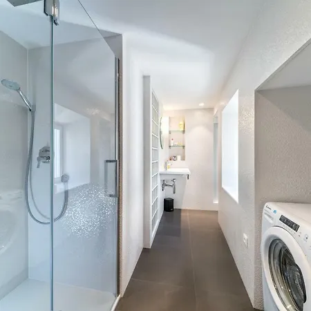 Feel Like An Emperor Appartement *